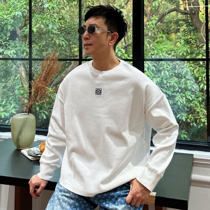 loewe anagram embroidered long sleeve sweatshirt